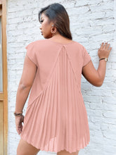 Lade das Bild in den Galerie-Viewer, Love God. Store Plus Size Blouses Dusty Pink / 0XL Plus Pleated Panel High Low Blouse price
