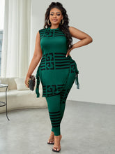 Lade das Bild in den Galerie-Viewer, Love God. Store Plus Size Co-Ords Green / 0XL SXY Plus Geo Print Knot Side Top Leggings price

