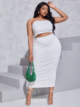 Lade das Bild in den Galerie-Viewer, Love God. Store Plus Size Co-Ords SXY Plus Textured Tube Top Pencil Skirt price
