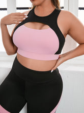 Lade das Bild in den Galerie-Viewer, Love God. Store Plus Size Sports Sets Plus Lightweight Cut Out Contrast Mesh Two Tone Sports Set price
