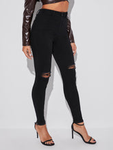 Lade das Bild in den Galerie-Viewer, Love God. Store Women Jeans Patch Detail Ripped Skinny Jeans price

