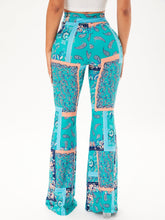 Lade das Bild in den Galerie-Viewer, Love God. Store Women Pants SXY Scarf Print Flare Leg Pants price
