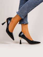 Load image into Gallery viewer, Love God. Store Women Pumps Textured Point Toe Court Pumps price
