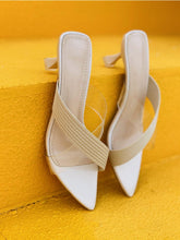 Charger l&#39;image dans la galerie, Love God. Store Women Sandals Clear Criss Cross Knit Mule Sandals price
