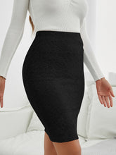 Lade das Bild in den Galerie-Viewer, Love God. Store Women Skirts Black / XS Solid Lace Bodycon Skirt price
