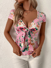 Charger l&#39;image dans la galerie, Love God. Store Women T-Shirts Floral Print Tie Front Crop Blouse price
